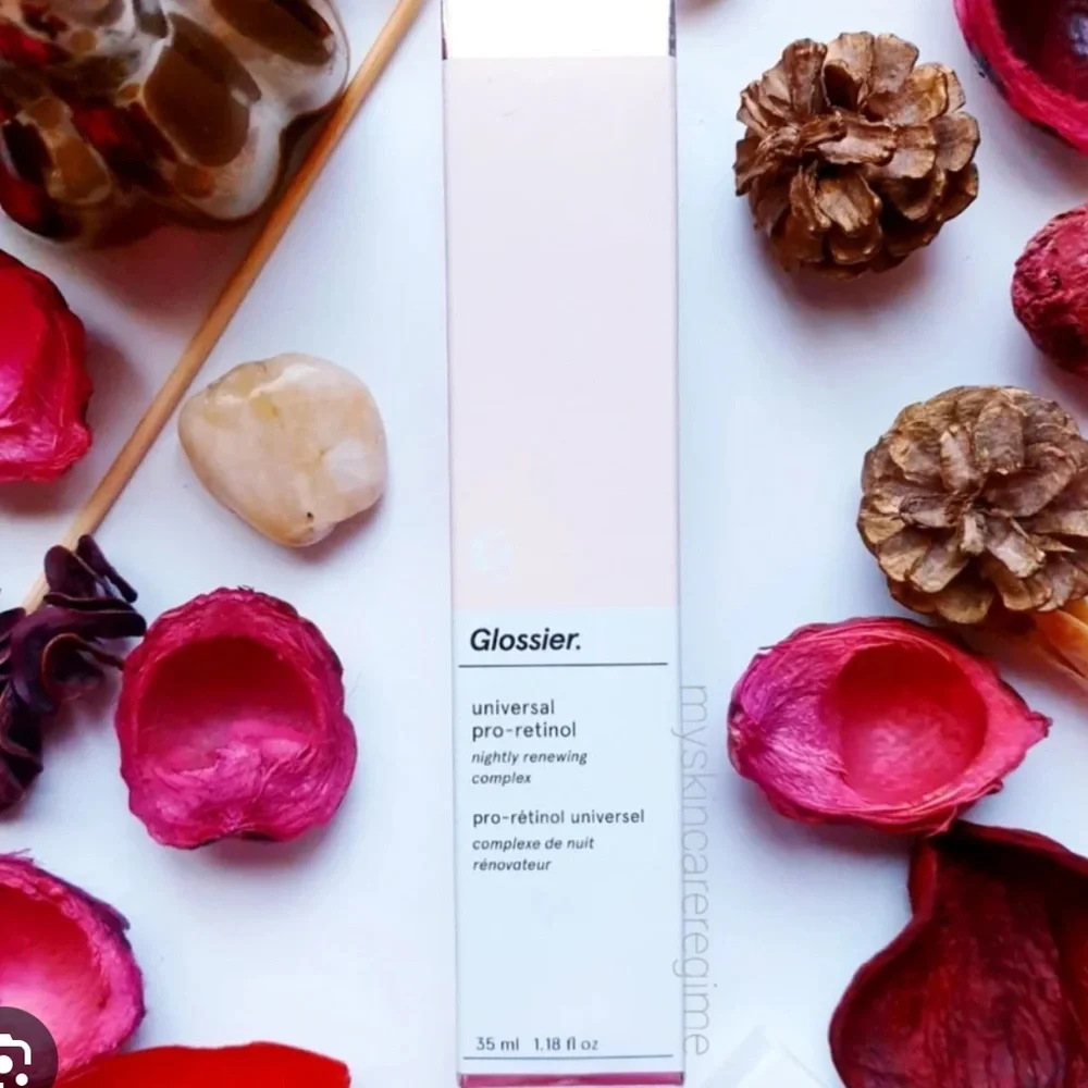 Glossier Universal Pro-Retinol Serum - Pink and Silver